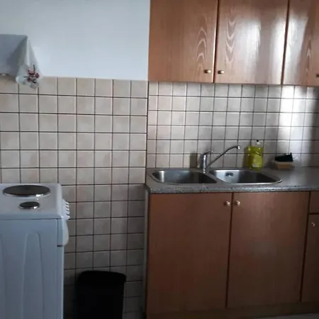 σπίτι στο βουνό αλλά μια ανάσα από τη θάλασσα