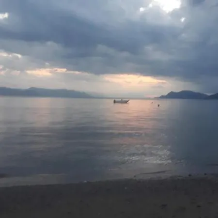 σπίτι στο βουνό αλλά μια ανάσα από τη θάλασσα