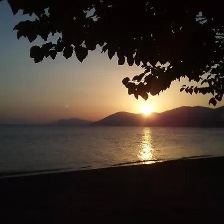 σπίτι στο βουνό αλλά μια ανάσα από τη θάλασσα * Paleochori