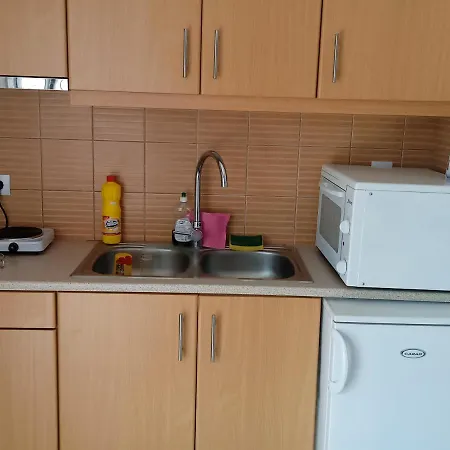 σπίτι στο βουνό αλλά μια ανάσα από τη θάλασσα * Paleochori