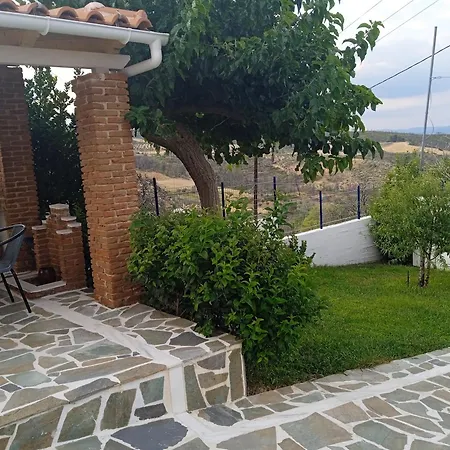 Holiday home σπίτι στο βουνό αλλά μια ανάσα από τη θάλασσα *