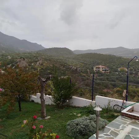 Tatil Evi σπίτι στο βουνό αλλά μια ανάσα από τη θάλασσα *